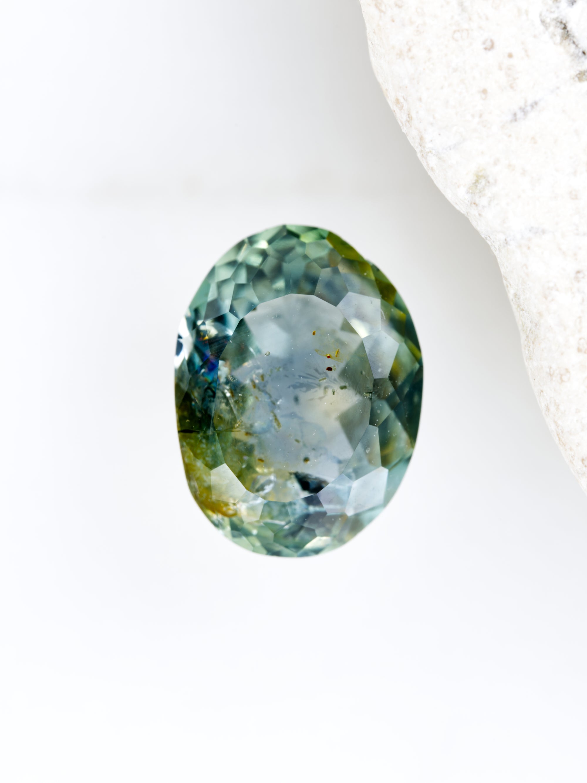 Mosslight Pool - 1.705ct