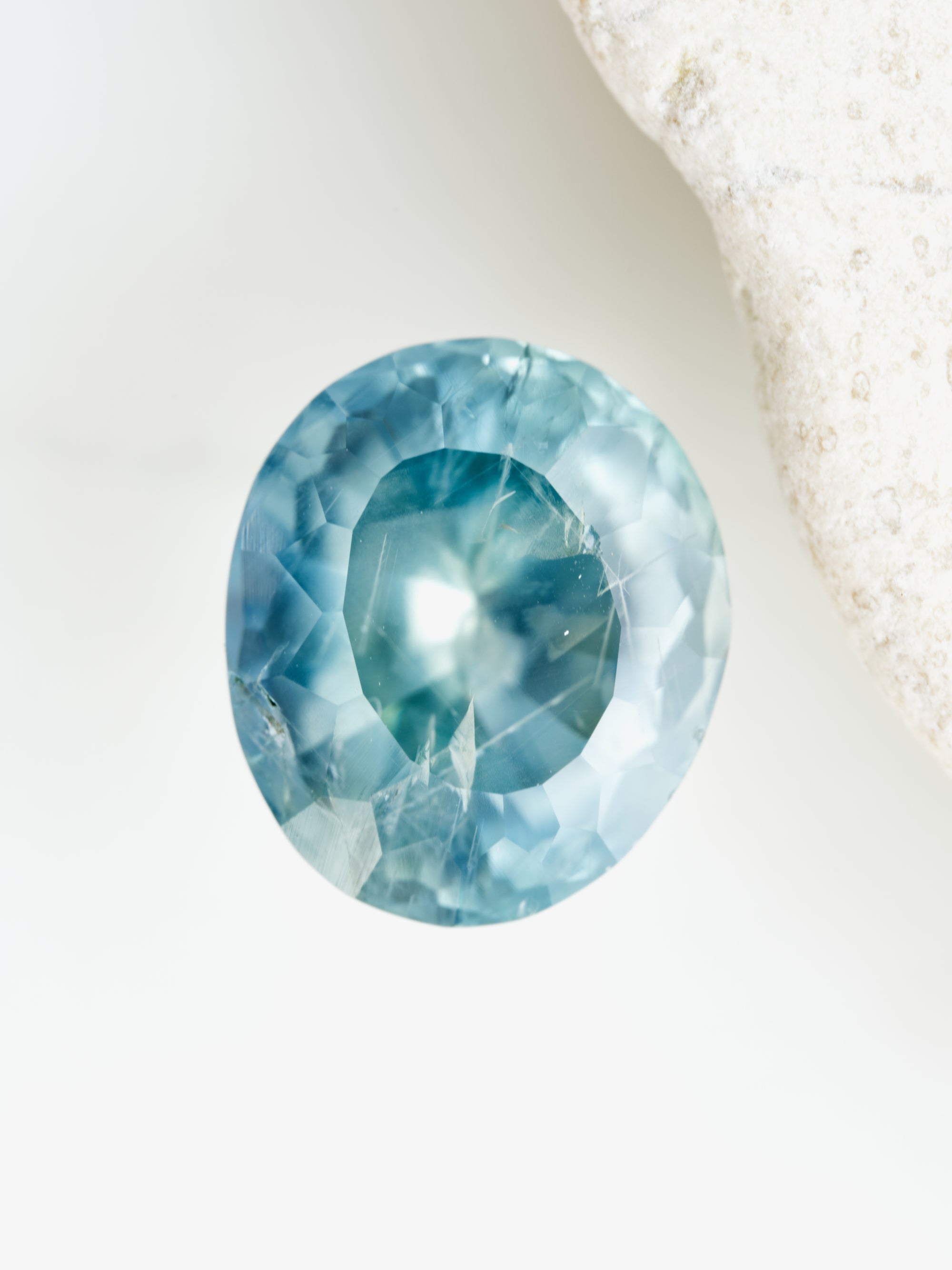 Glacial Current - 2.500ct