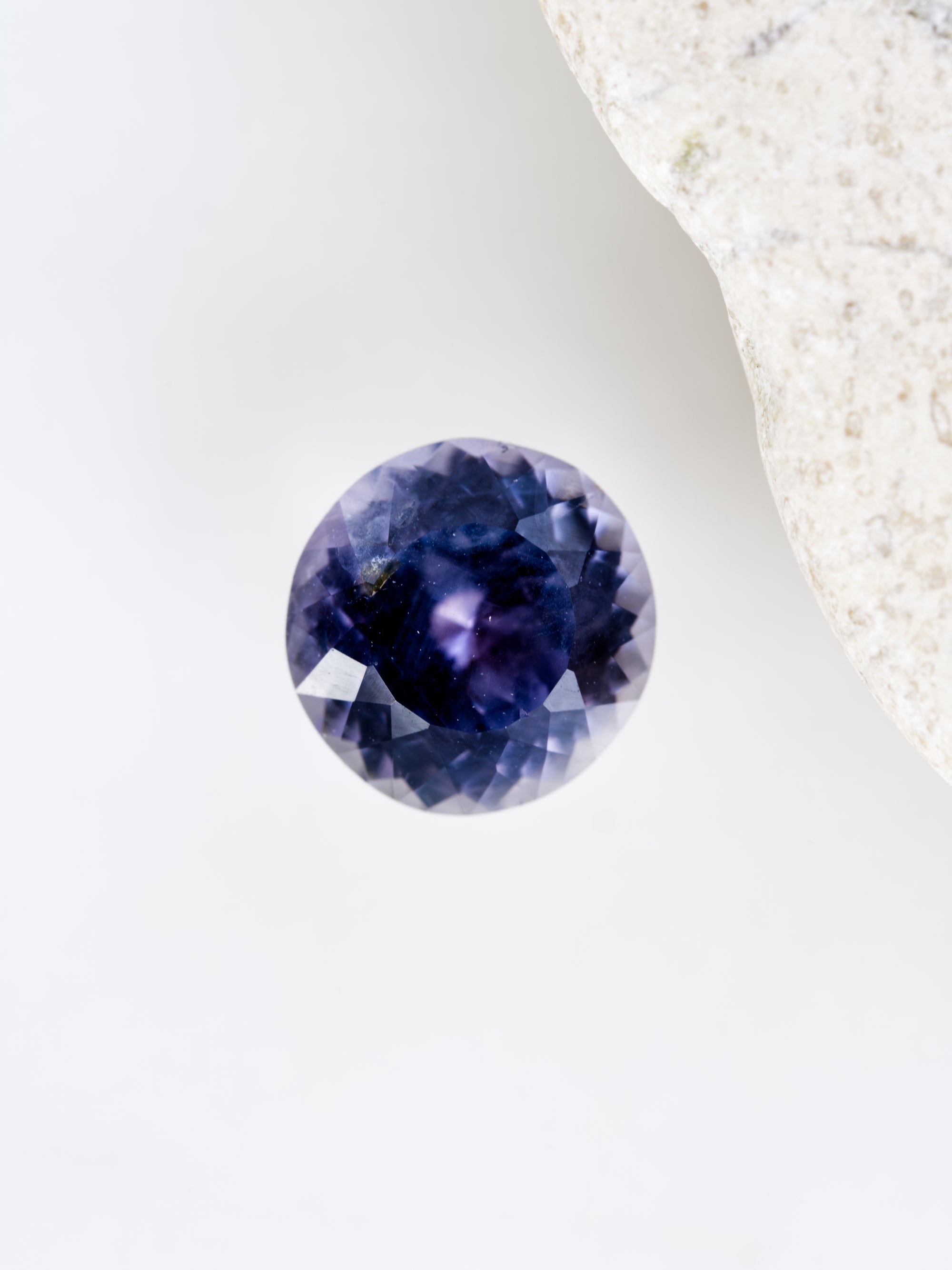 Dusk Violet - 1.070ct