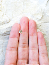Fernglass – 0.580ct